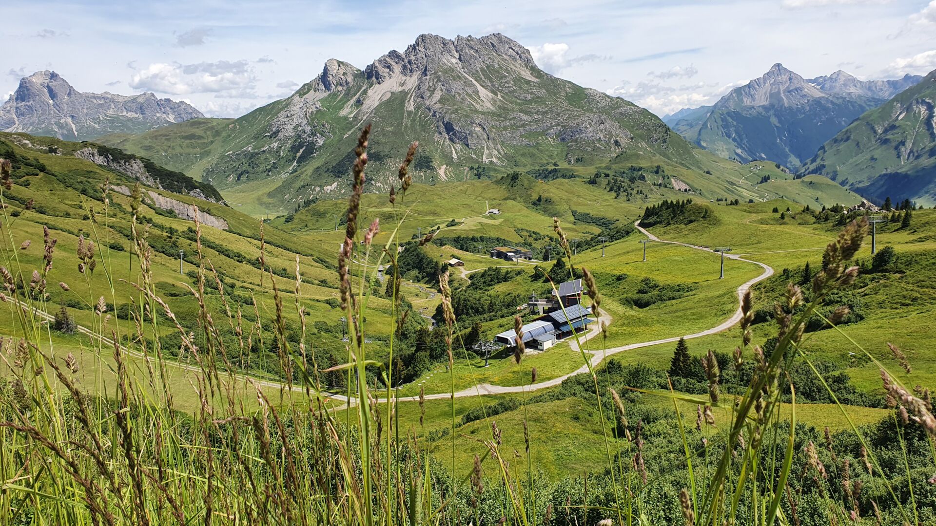 Blick_Karhorn_Juli2020_LZTG_by_Markus_Hahn (1)