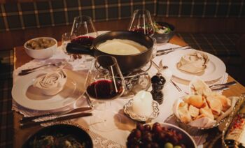 Zwischen Fonduegabel und Grillbesteck