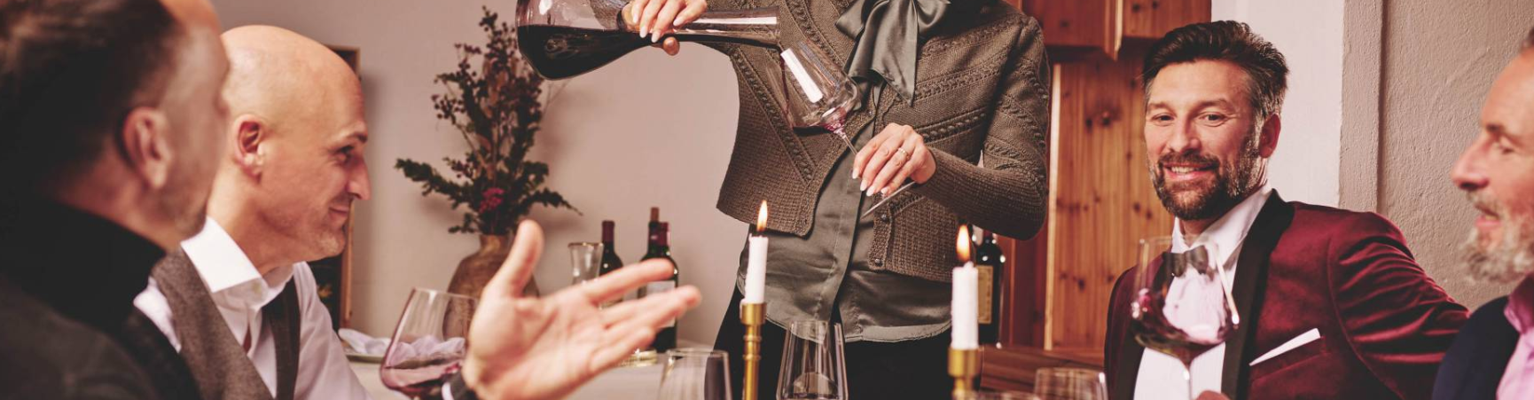 arlberg-weinberg-stk-dinner-c-Burghotel-Oberlech