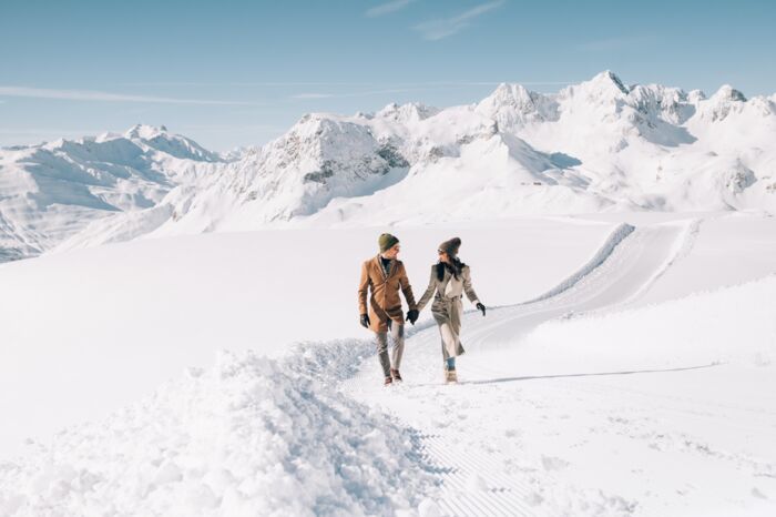 winterwandern-rüfikopf-schneeflockenpanoramaweg-lech-winter