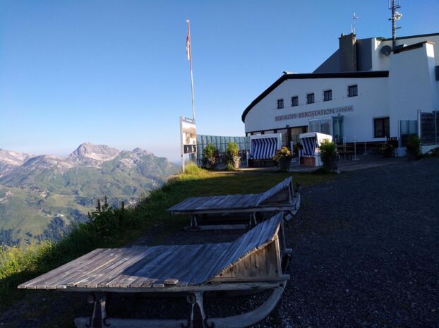 Rüfikopf Sommer - Terrasse Restaurant